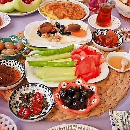 Alayaz Otel 3*